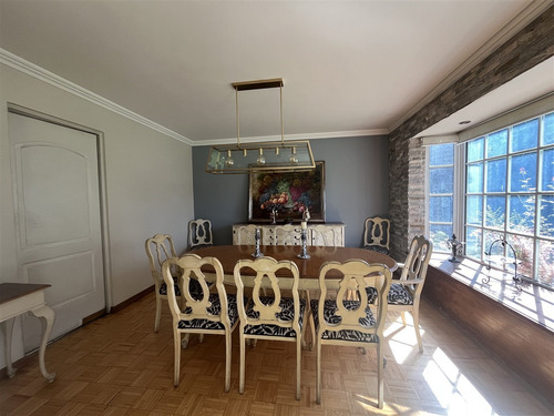 Casa En Venta De 7 Dorm, 2 Suite ,4 B ,en Lo Barnechea