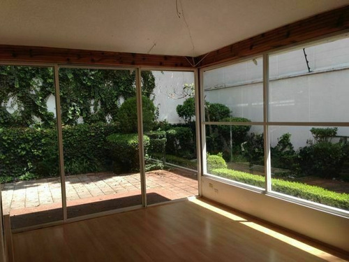 Imagen 13 de 14 de Casa En Venta En Bosques De Las Lomas Con Uso De Suelo Para
