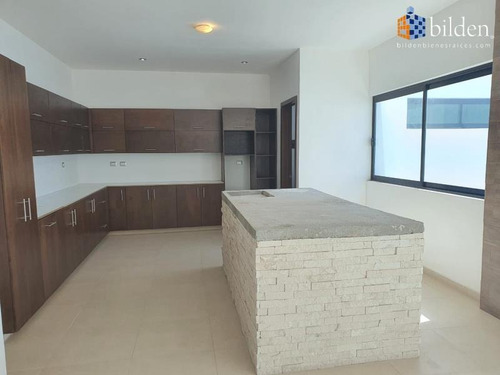 Imagen 2 de 6 de Casa Sola En Venta El Lago