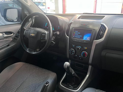 Chevrolet S10 2.4 Advantage Cab. Dupla 4x2 Flex 4p