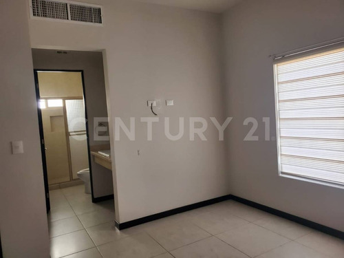 Imagen 12 de 24 de Casas En Renta Zona Reliz Cerrada Castilla Chihuahua