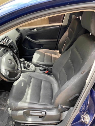 Imagen 7 de 8 de Volkswagen Vento 2011 2.0 Luxury I 140cv