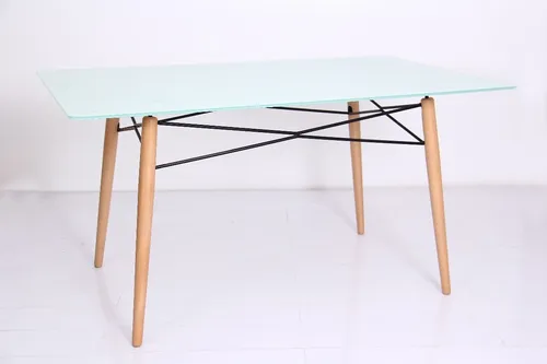 Mesa Rectangular 1.40 Eames Vidrio Templado Patas De Madera