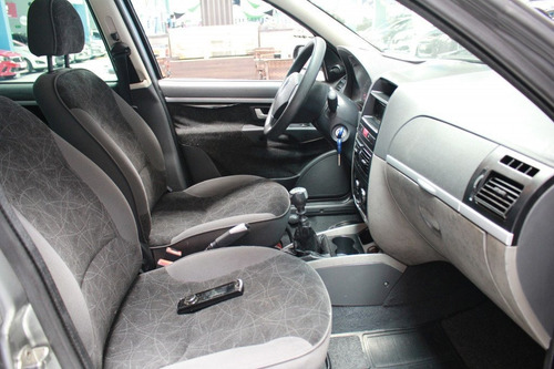 Imagem 10 de 13 de Fiat Palio 1.8 Mpi Hlx Weekend 8v Flex 4p Manual