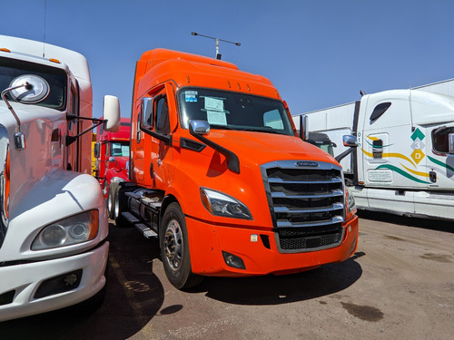 Tractocamion Seminuevo Freightliner New Cascadia Modelo 2023