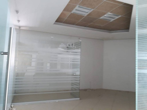 Imagen 4 de 7 de Local Comercial En Renta