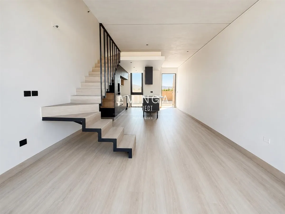 Imagen 5 de 21 de Townhouse En Venta De 3 Dorm+ Sala Estar Colina Piedra R