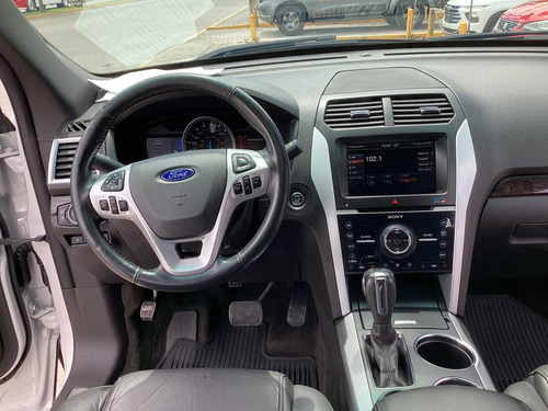 Ford Explorer 4.0 Limited V6 Sync 4x2 Mt