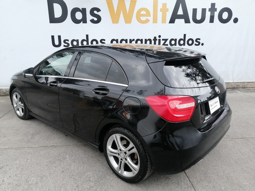 Imagen 4 de 10 de Mercedes-benz Clase A 2015 200 Cgi 1.6 At