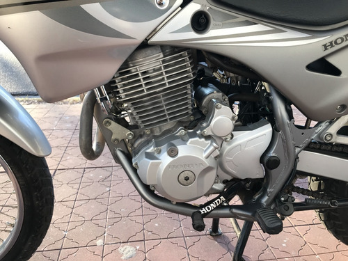 Imagen 8 de 13 de Honda Falcon Nx4