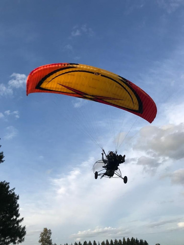 Imagen 2 de 6 de Vuelo Bautismo Paratrike