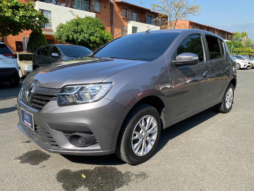 Renault Sandero 1.6 Authentique / Life