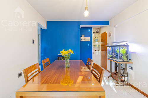 Venta Departamento De 2 Dormitorios Con Cochera En La Plata.