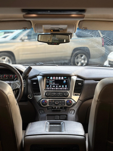 Chevrolet Tahoe 5.3 Z71 4x4 Mt