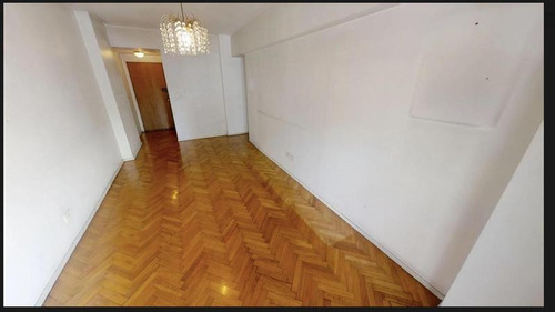 Imagen 9 de 17 de Salguero Al 900 Y Lavalle 98 M2 3 Dormitorios Patio Cochera Balcon