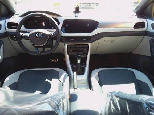 Imagem 3 de 9 de Volkswagen T-cross 1.4 250 Tsi Total Flex Highline