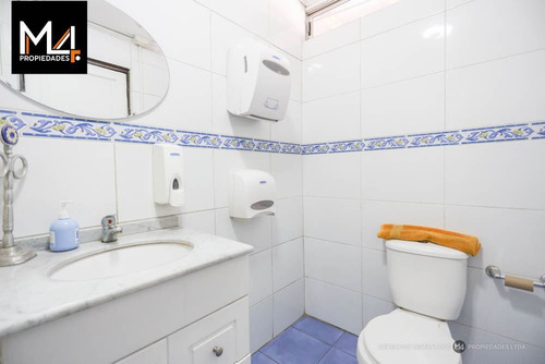 Casa En Venta De 1 Dorm. En Lo Espejo