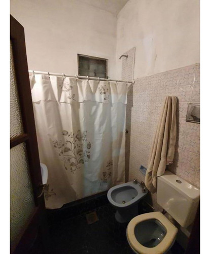 Casa Colonial En Esquina, En Excelente Estado Y Ubicación Inmejorable