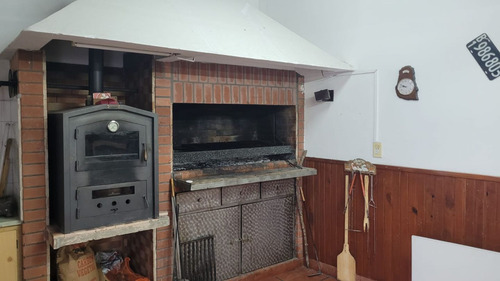 Casa En Venta En Mataderos
