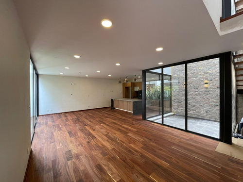 Imagen 2 de 8 de Casa En Venta En Colonia Del Valle