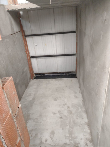 Se Vende Terreno Con Casa En Construcion