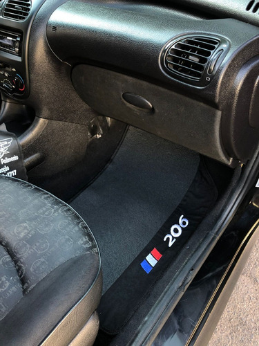 Imagem 8 de 15 de Peugeot 206 Presence Motor 1.4 Flex Completo