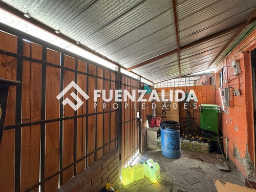 Casa En Venta De 2 Dorm. En Puente Alto