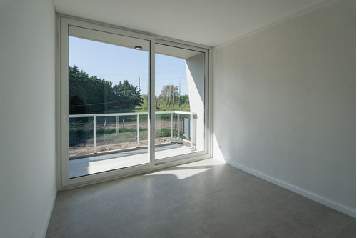 Townhouse En Alquiler En Luciérnagas 5 Ambientes