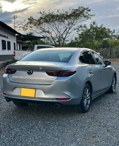 Mazda 3 2.0 Prime At