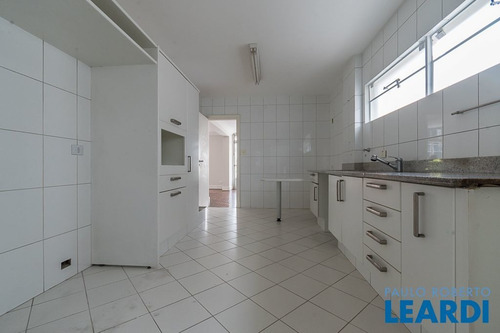 Imagem 8 de 12 de Apartamento - Higienópolis - Sp - 596284