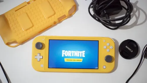 Nintendo Switch Lite | MercadoLivre
