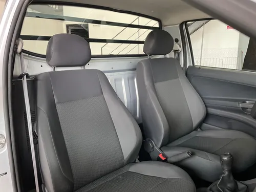 Volkswagen Saveiro 1.6 Robust Mt