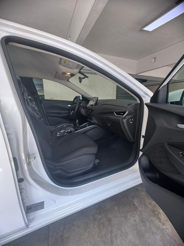 Onix Plus 4p Ltz Mt 1.0t
