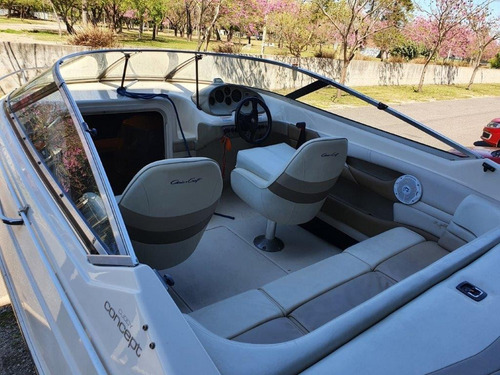 Lancha Chris Craft Concept 218 Cuddy