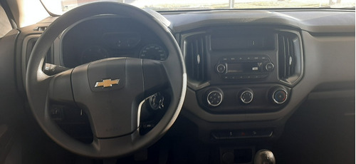 Imagen 3 de 15 de Chevrolet S10 2.8 Ls Cabina Doble 4x2 Manual 2023 Pick Up