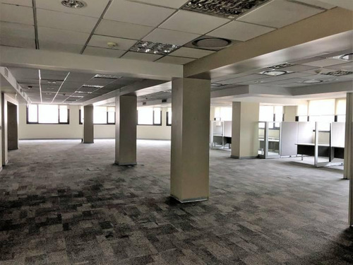 Imagen 2 de 18 de Excelente Oficina De Planta Libre En Microcentro