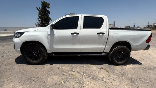 4 Puertas Estándar Turbo Diesel Motor 2.8l 4x4 Con Varios Ex