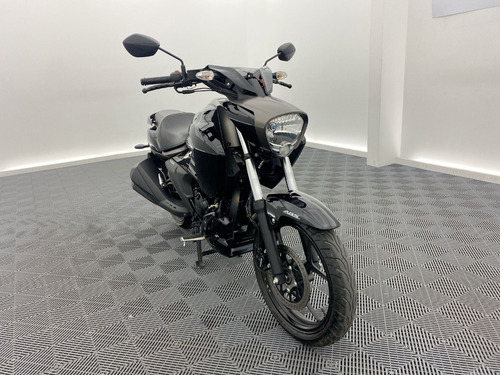 Imagen 16 de 25 de Suzuki Intruder 150