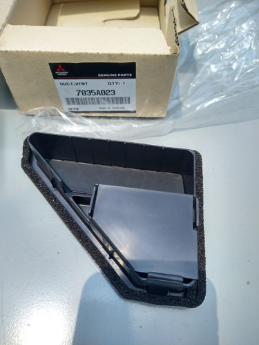 Rejilla Ventilación Trasero Mitsubishi Mirage 14-19 (Usado)