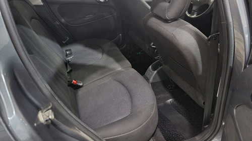 Peugeot 207 2012 Feline Xt