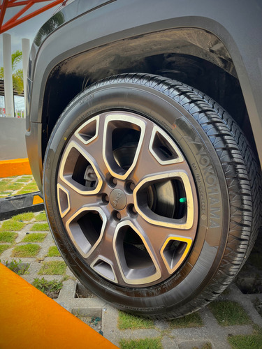 Jeep Renegade 1.8 Latitude 4x2 At