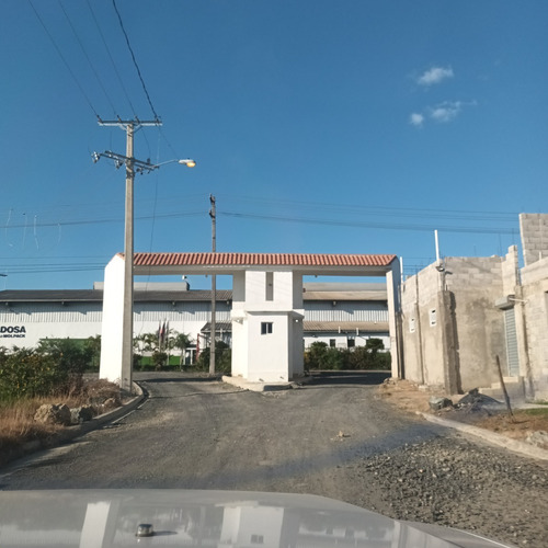 Imagen 11 de 18 de Solares Muy Bonito Con Todos Sus Servicios Financiado Por La Misma Empresa Constructora No Necesita Garante Ni Intermediario