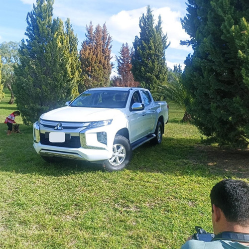 Mitsubishi L200 2.5 Di-d Cabina Doble 4x4 Mt