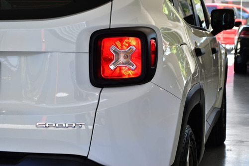 Jeep Renegade Sport 1.8 At6 2018 Car Cash