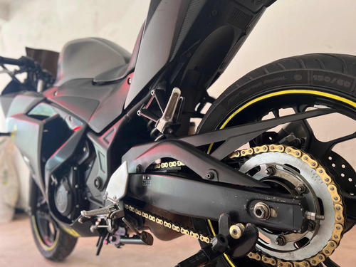 Imagen 6 de 7 de Yamaha R3