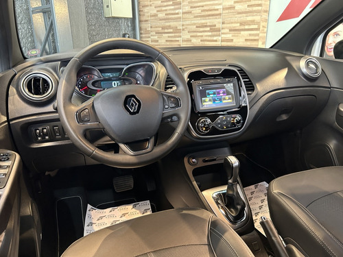 Renault Captur 1.6 16V SCE FLEX BOSE X-TRONIC