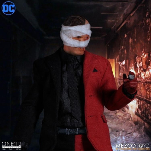 Mezco One:12 Collective Two Face Dos Caras Mezco One
