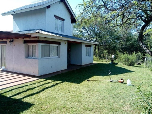 Imagen 13 de 13 de Venta De Vivienda En Barrio Las Lagunitas - Viv0163