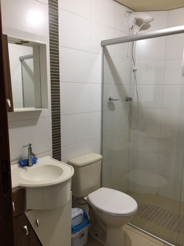 Aluguel Temporada Praia Ingleses-florianópolis-duplex 2 Dorm- 2smart Tv Com Filmes De 5 Telecines E Amazon Video-split-wifi