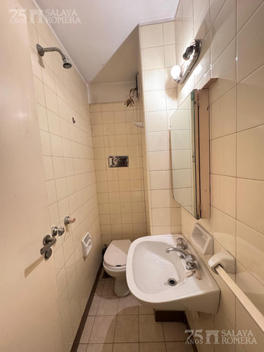 Venta - Semipiso Av Santa Fe 2 Dormitorios Y Dependencia
